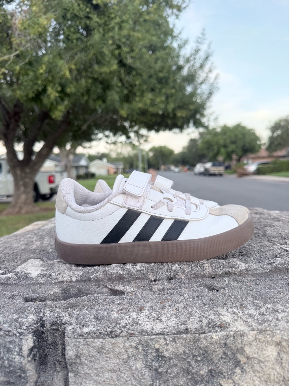 adidas Kids White Sneakers with Black Stripes and Brown Gum Sole